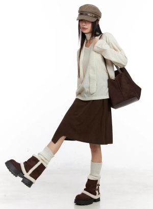 Asymmetric Button Midi Skirt CN521